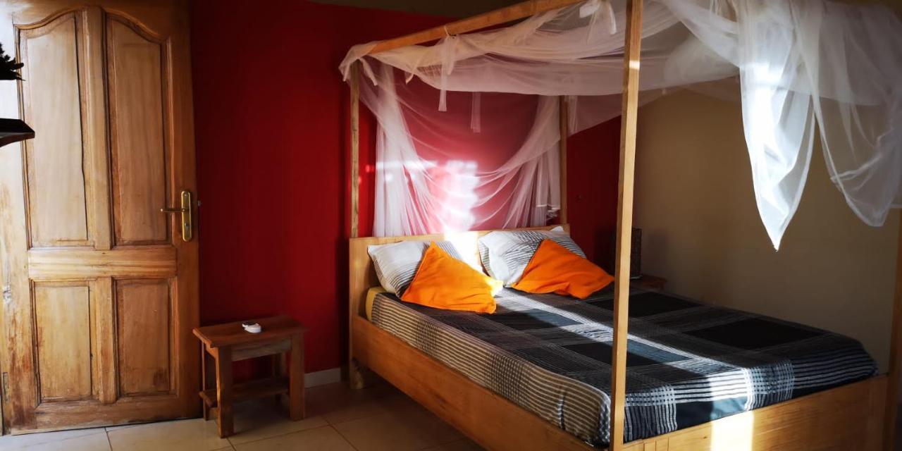 Hotel Chez medzo et patou Popenguine Zewnętrze zdjęcie