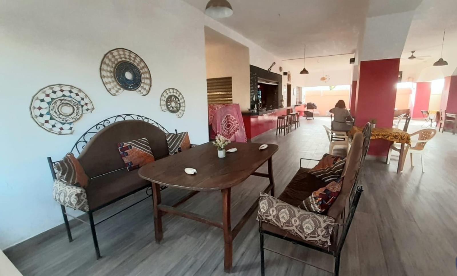Hotel Chez medzo et patou Popenguine Zewnętrze zdjęcie