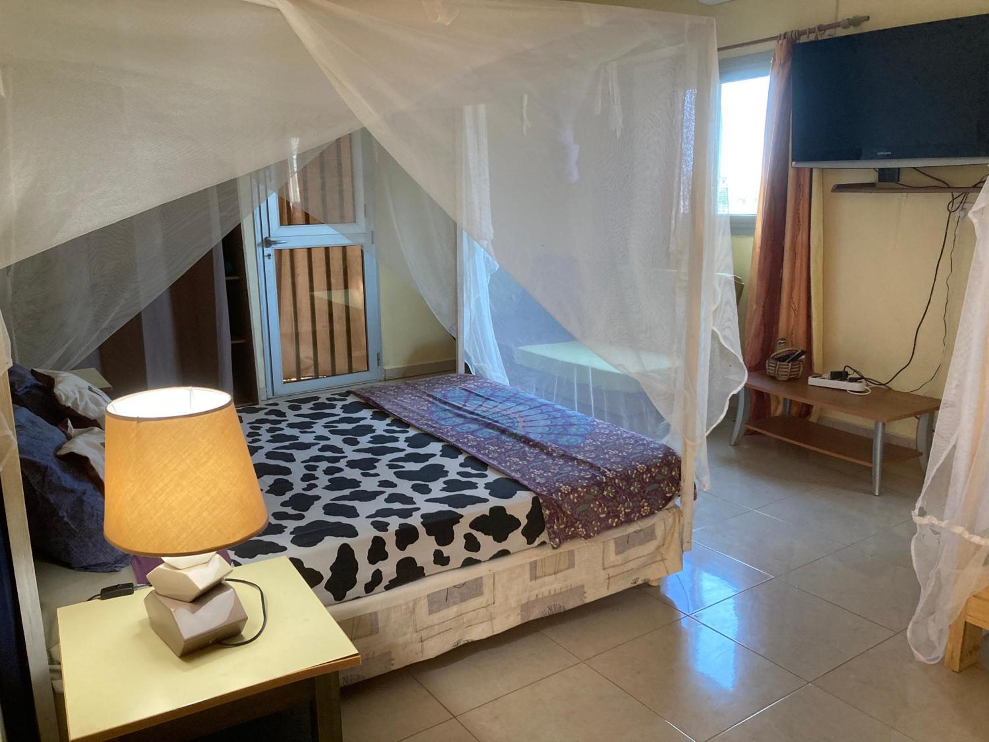 Hotel Chez medzo et patou Popenguine Zewnętrze zdjęcie
